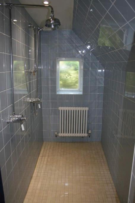 Greystone Cottage - Sea Views, Short Stroll To A Beautiful Sandy Beach Brook  Εξωτερικό φωτογραφία